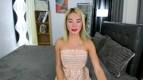 Your naughty Jessie online show from May 23, 1:40 pm