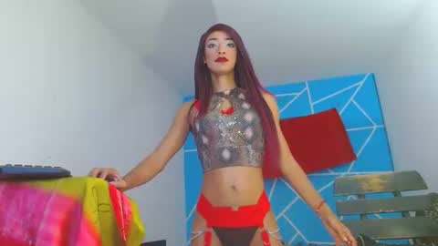 perryt 420 online show from October 8, 5:20 am