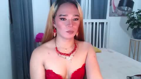 jovehxx online show from April 16, 1:01 pm