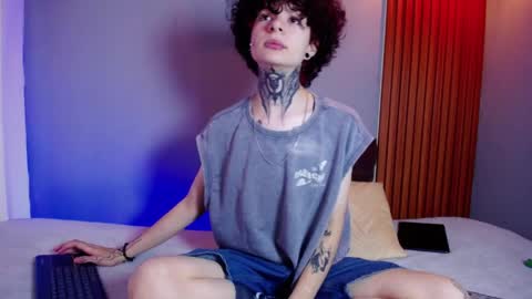 JuneBlake  online show from April 3, 1:42 pm