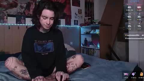 Juuzou hehim u can call me Juz online show from March 4, 4:44 pm