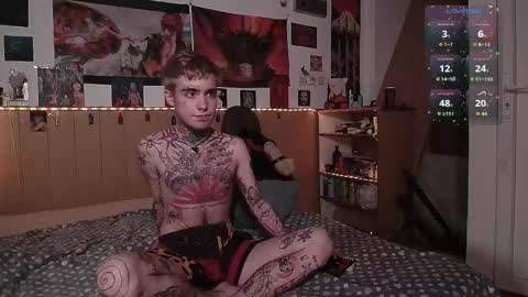 Juuzou hehim u can call me Juz online show from April 15, 4:01 pm