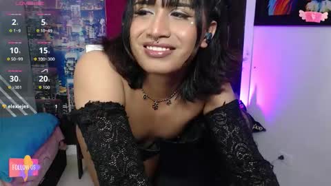 karla online show from March 22, 1:43 am