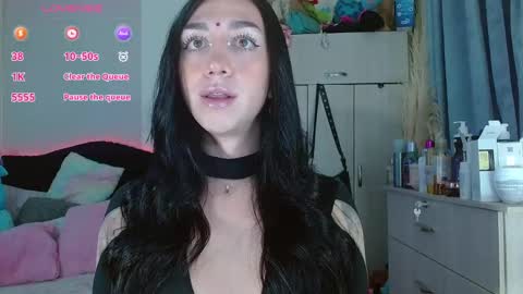 karla online show from March 3, 11:12 pm