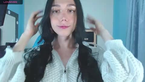 karla online show from November 12, 9:25 pm