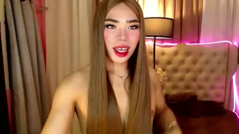 katrina_kisses online show from April 6, 11:10 am