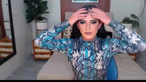 Snapshot of kelsie_silva chatting on October 13, 10:21 pm kelsie_silva online show from October 13, 10:21 pm