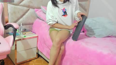 Snapshot of kendal_hot1 chatting on October 5, 10:42 pm Aleja3 online show from October 5, 10:42 pm