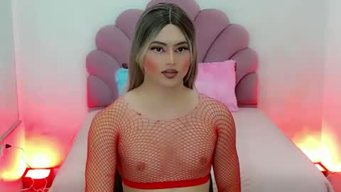 KENDAL online show from January 27, 6:20 pm