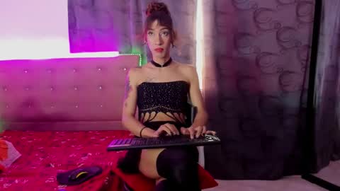 Khandyz online show from November 18, 8:20 pm