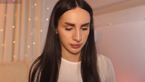 Kim Oberlin online show from November 25, 4:31 pm