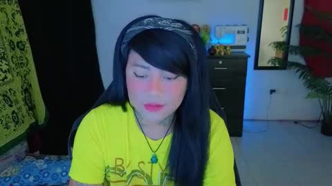 Snapshot of kimberlygati2 chatting on October 13, 2:47 am Kimberly Polizzi online show from October 13, 2:47 am