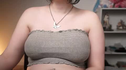 Krystal Syx online show from March 9, 8:45 pm