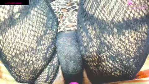 Snapshot of krystarxxx chatting on October 19, 7:39 pm kryxtal online show from October 19, 7:39 pm