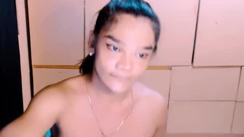 Snapshot of kylieebarbie97 chatting on January 7, 7:28 pm SC pchix2022 online show from January 7, 7:28 pm