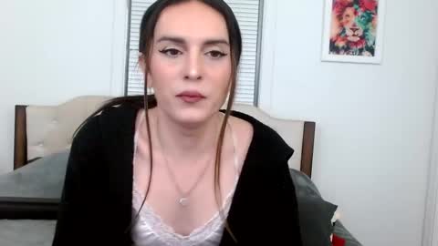 Lacey Phoenix online show from March 3, 2:33 am