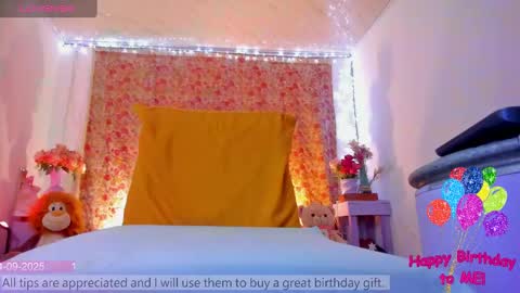 Laden And Juan online show from September 14, 11:20 pm