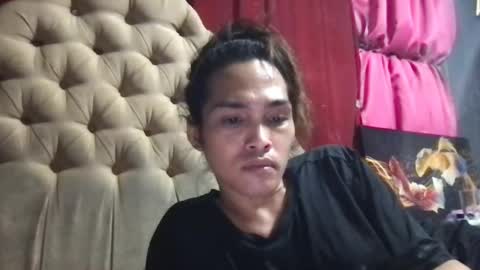 M MMY online show from July 18, 3:08 pm