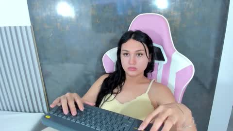 Lana online show from October 8, 8:43 pm