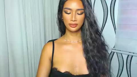 Lana online show from January 4, 1:42 am