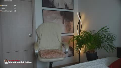 INSTA leylasteel model         online show from March 11, 4:33 pm