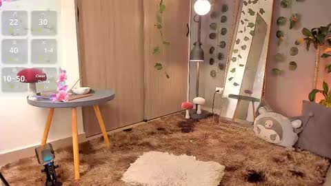 Louis Valdz online show from April 28, 2:27 am