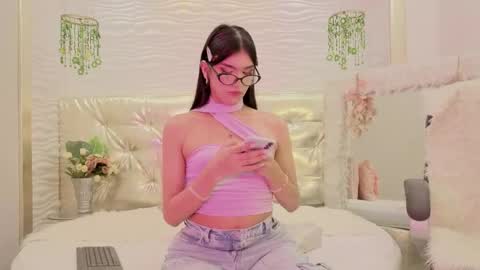 Maddy  online show from April 15, 8:09 pm