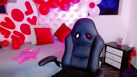 Manuela Kingsley online show from February 14, 5:19 am