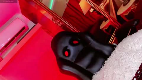 Manuela Kingsley online show from December 16, 12:43 pm