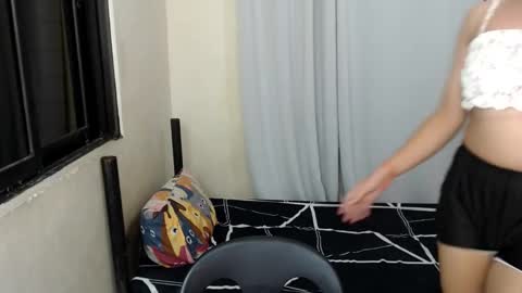 marikosue online show from February 2, 2:56 pm