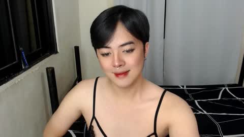 marikosue online show from February 5, 1:33 pm