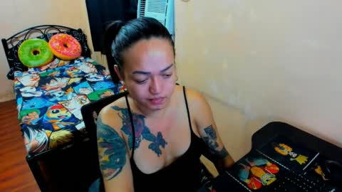 kimmy online show from April 7, 7:42 am