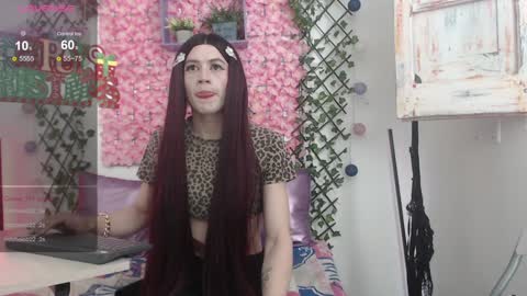 megannixx online show from December 17, 11:17 am