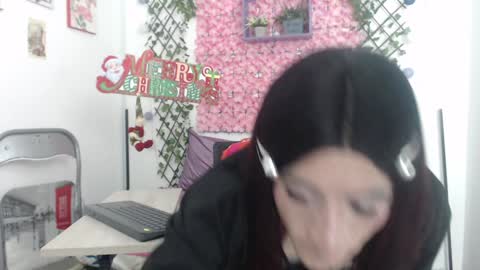 megannixx online show from December 25, 6:52 am