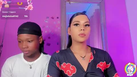 Luisa  online show from December 8, 7:45 pm