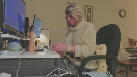 Melody online show from September 29, 1:22 pm