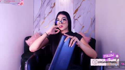 Mhia Kate online show from May 27, 12:13 pm