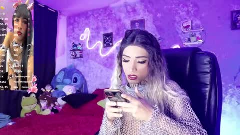 mia califa online show from April 25, 3:32 am