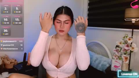 mia online show from December 14, 10:16 pm