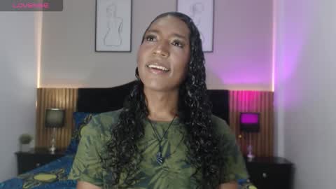 Mia online show from February 14, 6:37 pm