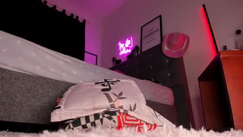 Mia online show from January 13, 12:41 am