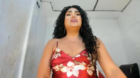 miavaniity54 online show from July 8, 9:18 pm