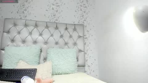 michelle perla online show from October 29, 7:34 pm