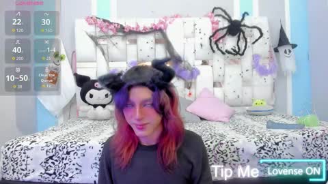 Michelle  online show from October 24, 9:09 pm