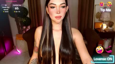 mouthwatering_ayesha online show from December 23, 4:28 am