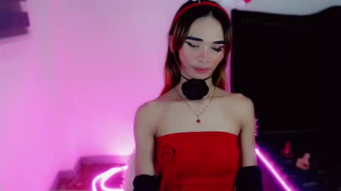 mscherry_ online show from December 20, 1:00 am