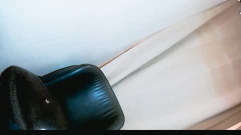 multicummer_kitty online show from April 13, 1:15 pm