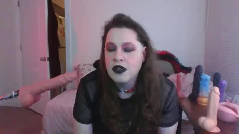 Mx Charlotte online show from September 25, 7:21 pm