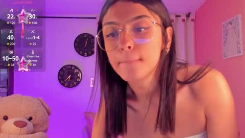 Naomi online show from March 22, 4:55 pm