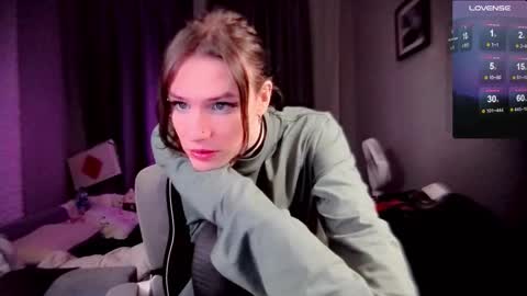 This name is so sexy you cant pronounce it. online show from September 29, 12:32 am